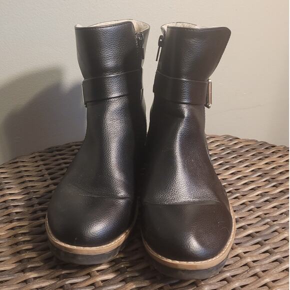 Nautica Womens Size ~9 Black Ankle Boots Shearling Lined Buckle Winter - Picture 10 of 10